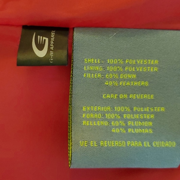 Kenneth Cole Reaction Down Vest - Picture 5 of 8